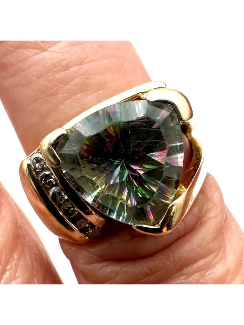 Vintage 14K Gold Diamond & Trillion Mystic Topaz Color Changing Gemstone Ring